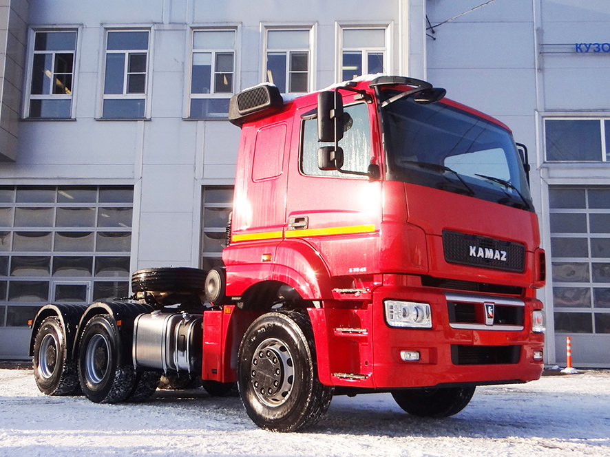 Седельный тягач КАМАЗ-65806-002-68